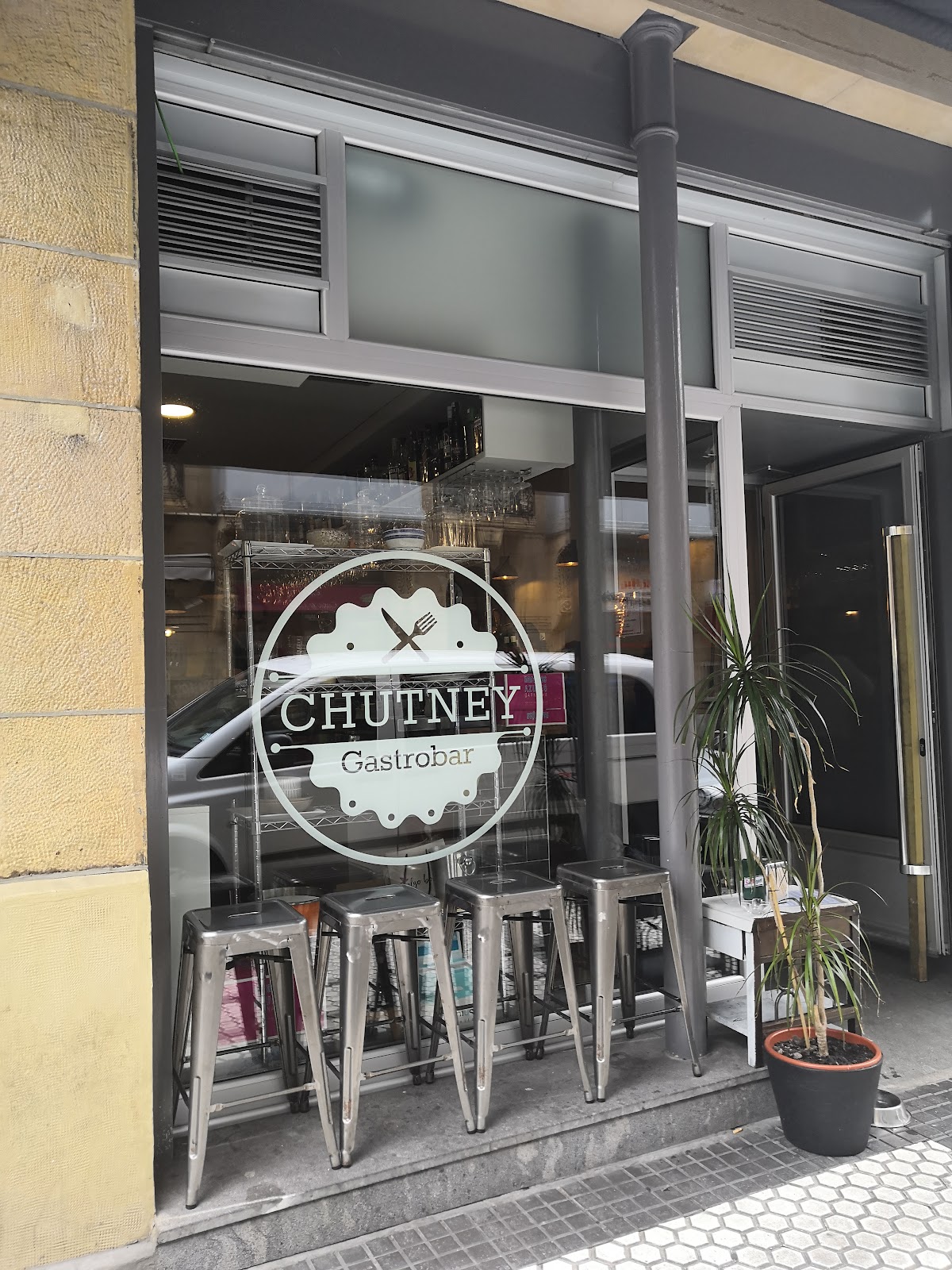 Chutney Gastrobar - Foto 1