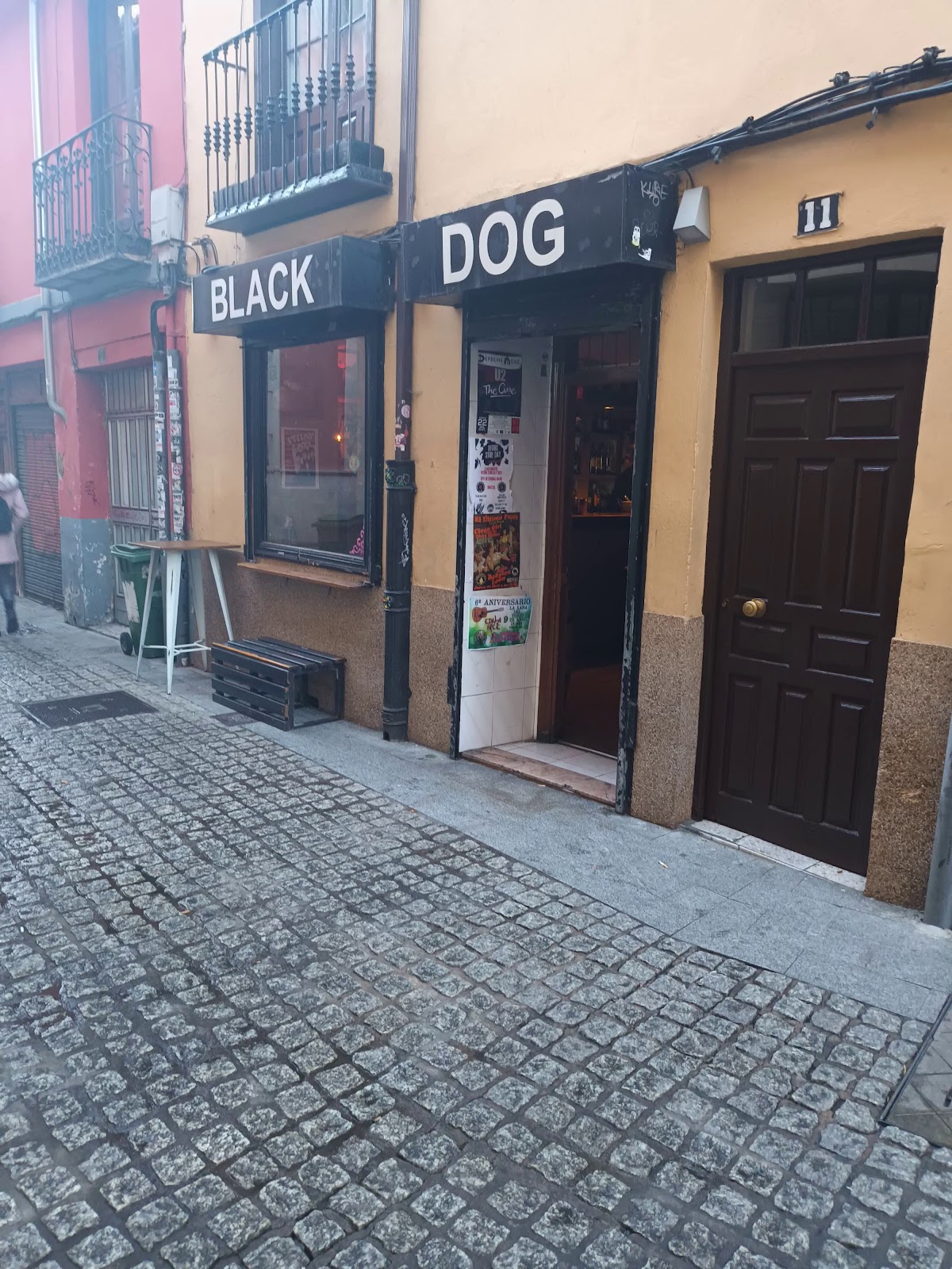 Black Dog - Foto 4