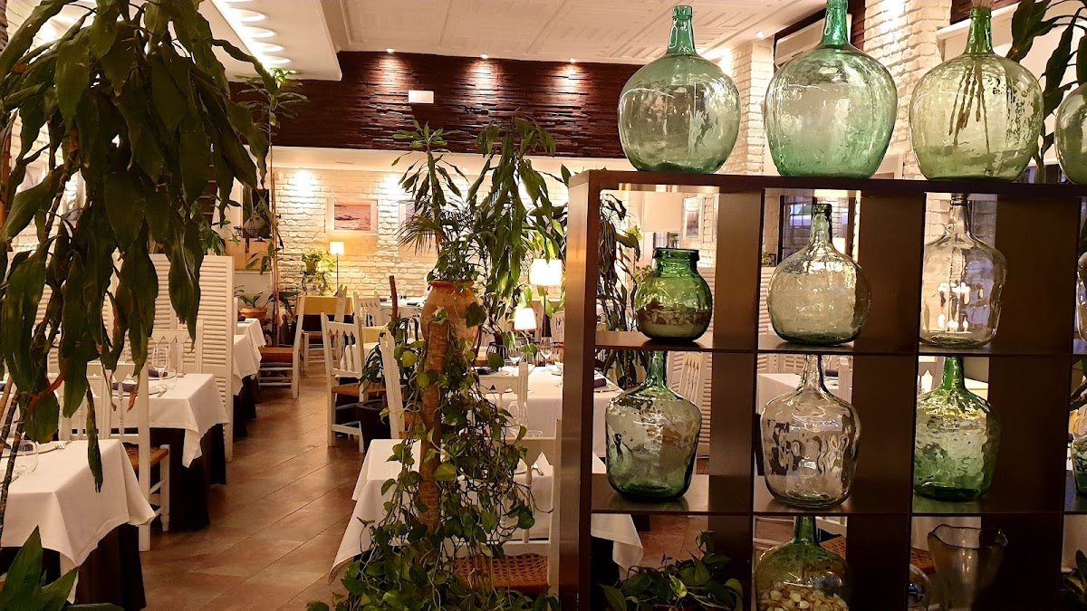 Restaurante Mediterráneo - Foto 1