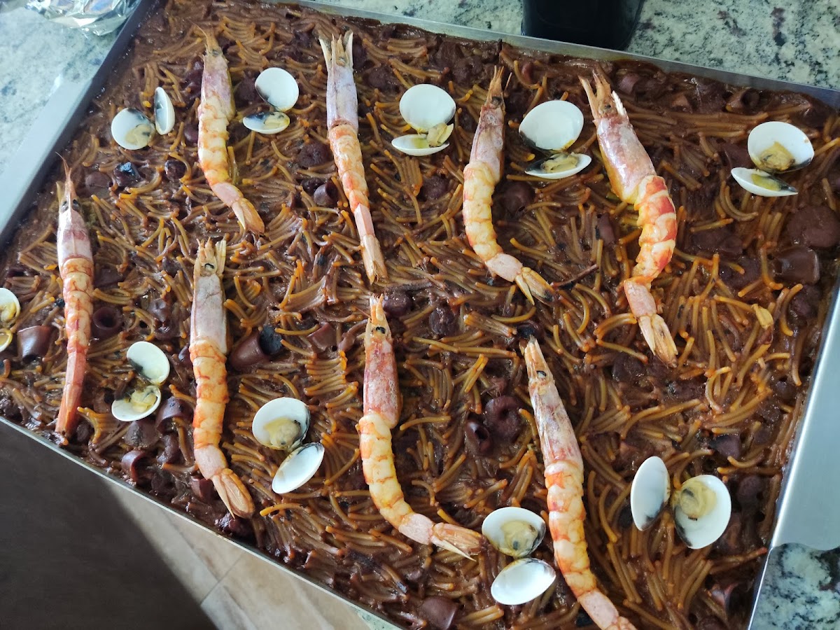 MAR Y TIERRA//comida para llevar// petrer - Foto 2