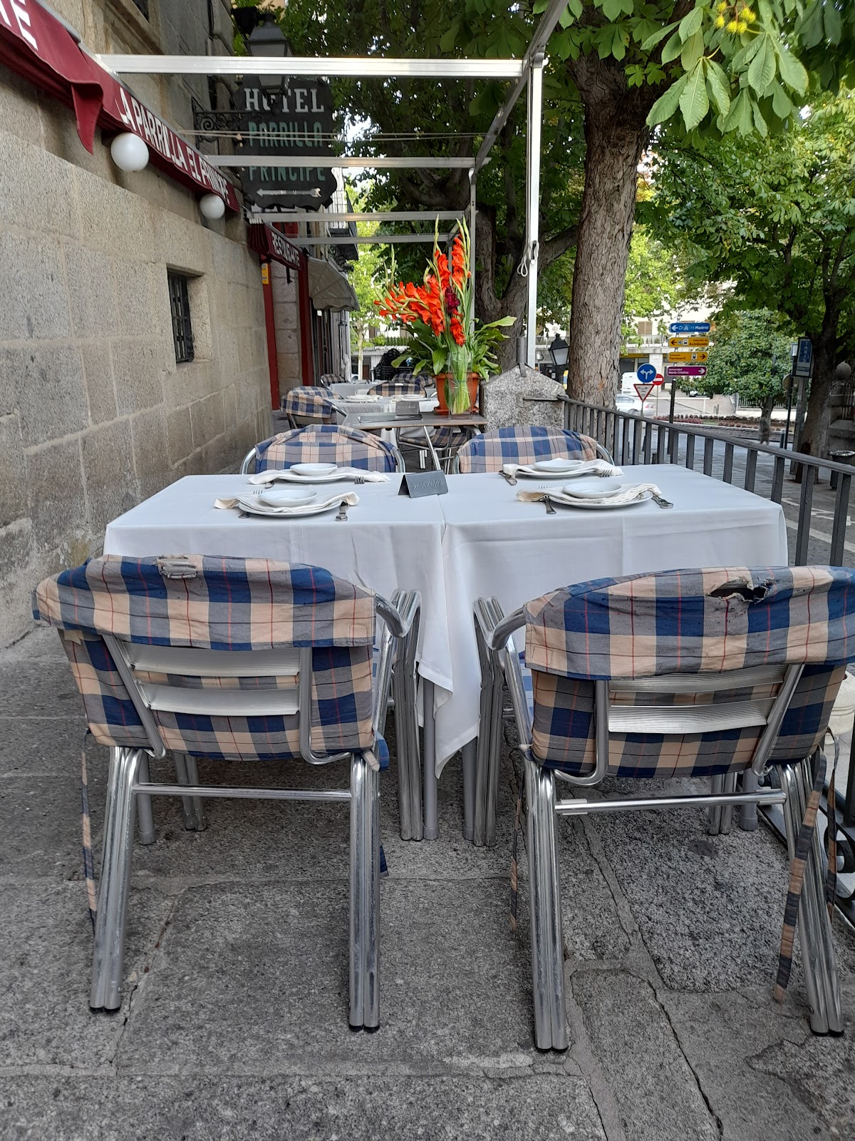 Parrilla Príncipe - Foto 1