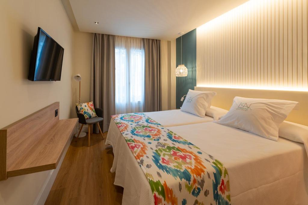 HOSTAL BOUTIQUE LA PUERTA DE NERJA - Foto 2