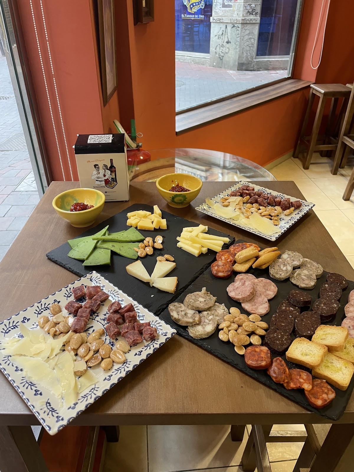 Taberna Andaluza La Morena - Foto 2