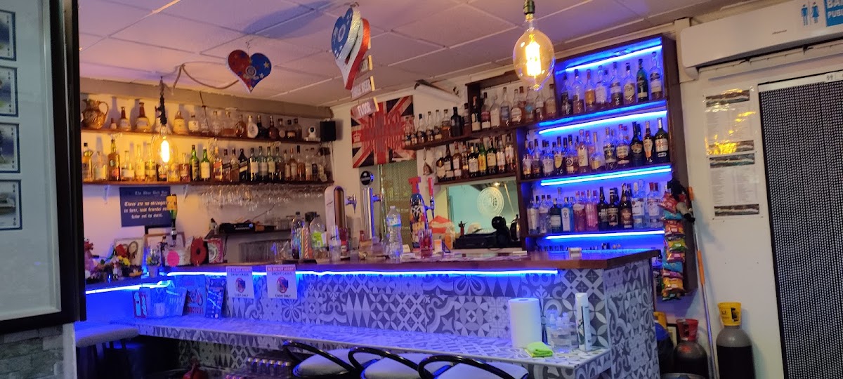 Blue bell Bar and Danni's Cafe