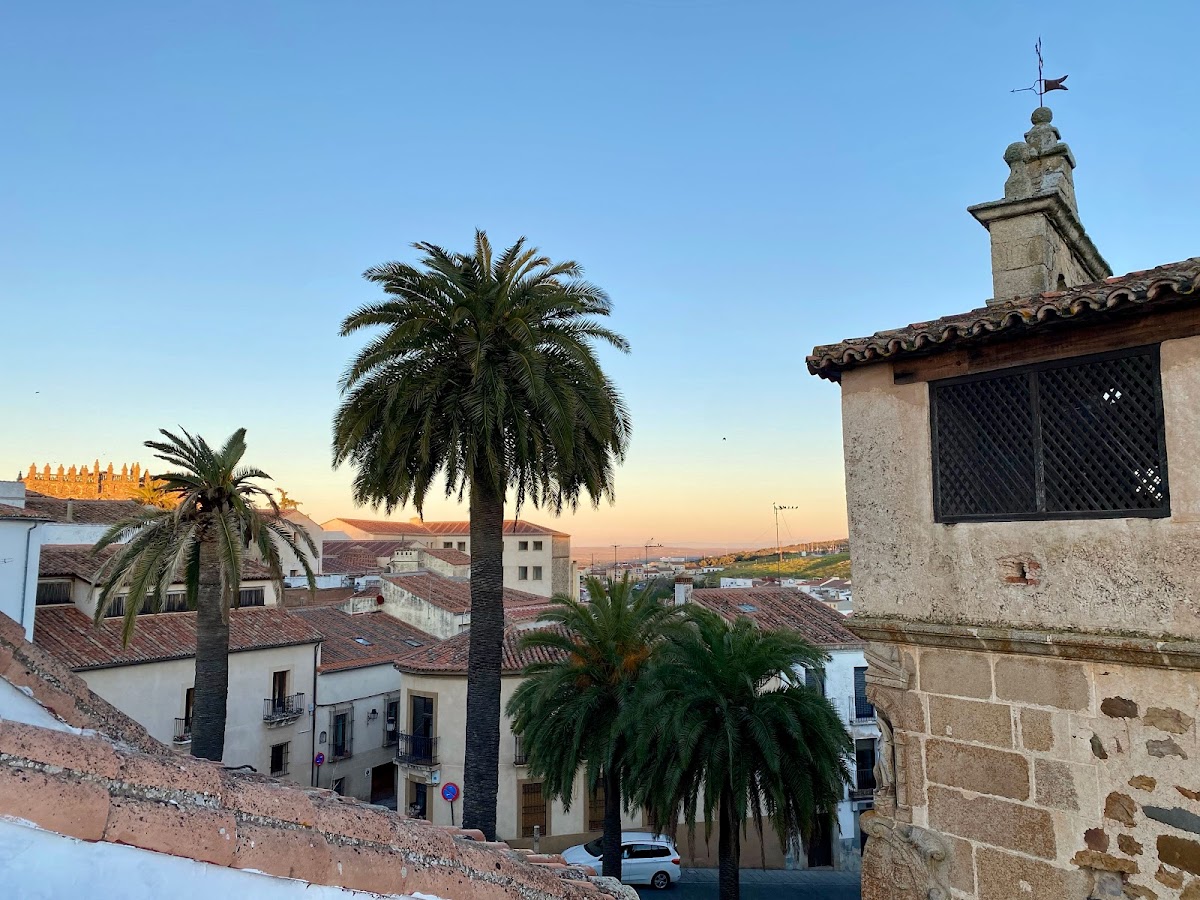 Apartamentos El Patio Plaza Santa Clara Cáceres - Foto 1