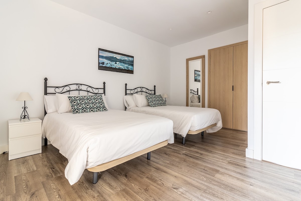 Apartamentos El Patio Plaza Santa Clara Cáceres - Foto 2