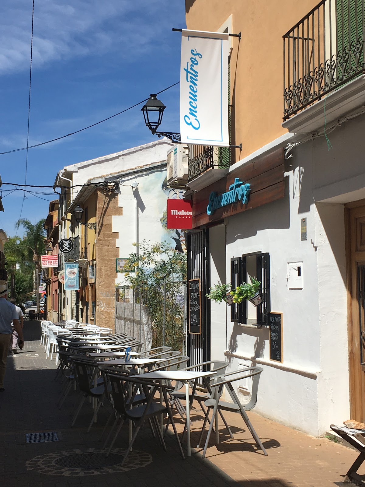 Encuentros Bar Cafetería