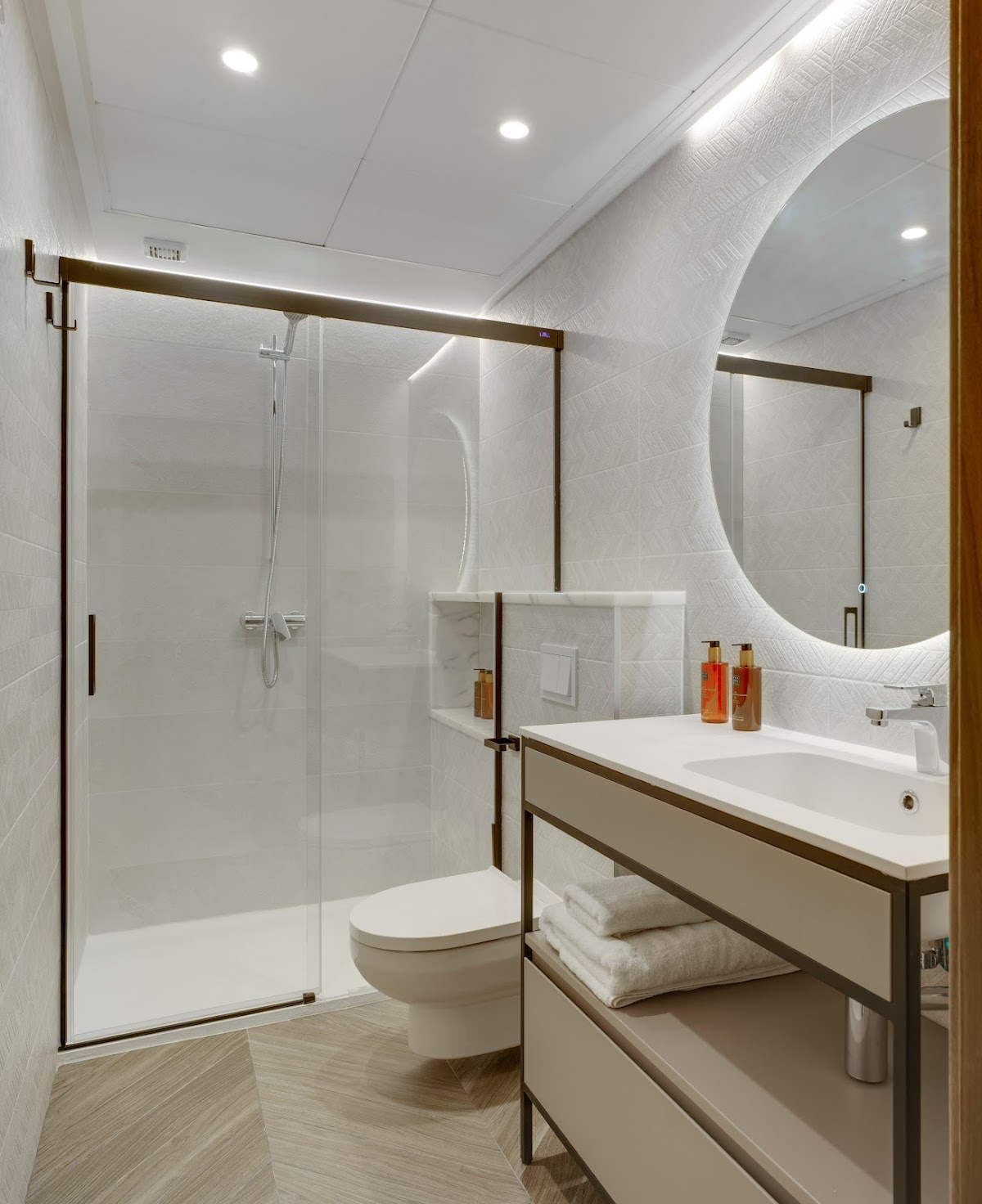 Apartamentos Turísticos San Sebastian Suites - Foto 3