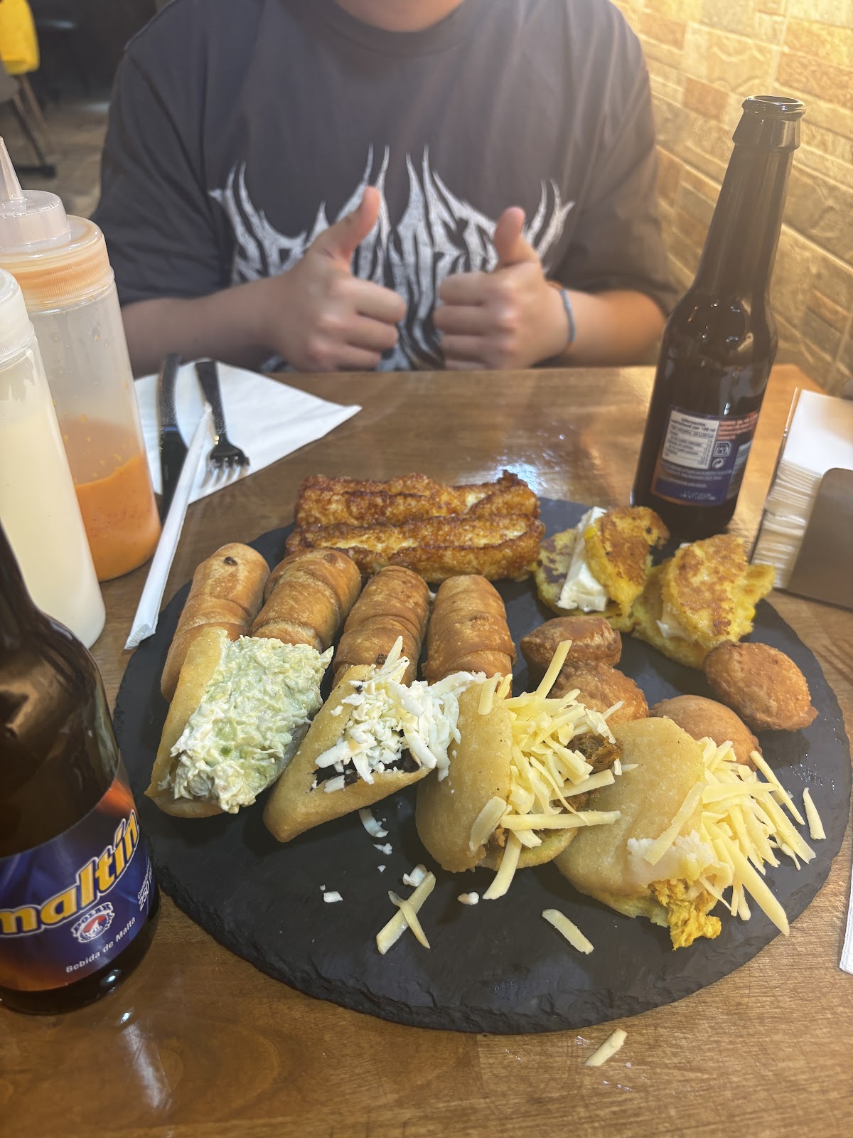 Merecumbe Comida Venezonala Plaza De la Fuente honda, C. Antonio Machado, 10, 28911 Leganés, Madrid - Foto 5