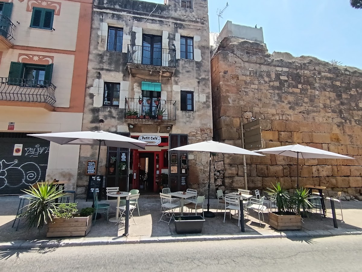 Petit Café Tarragona - Foto 4