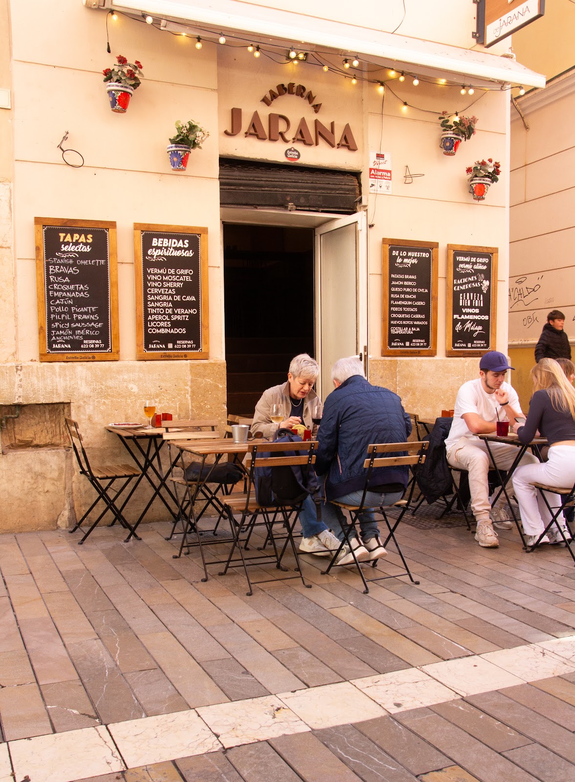 Los 10 Bares Mejor Valorados de Málaga (2026)