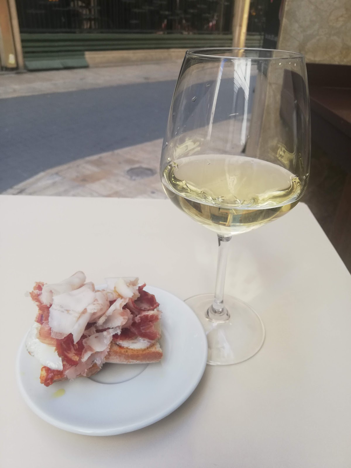 Mesón El Pariente - Foto 4