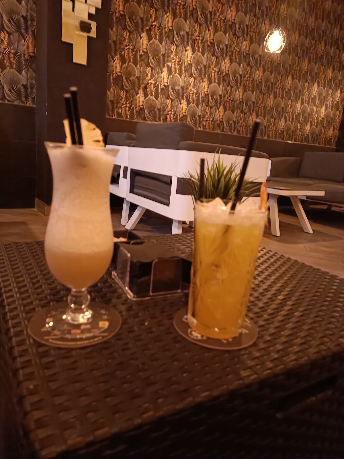 Destino Lounge Cachimbas Cafetería - Foto 2