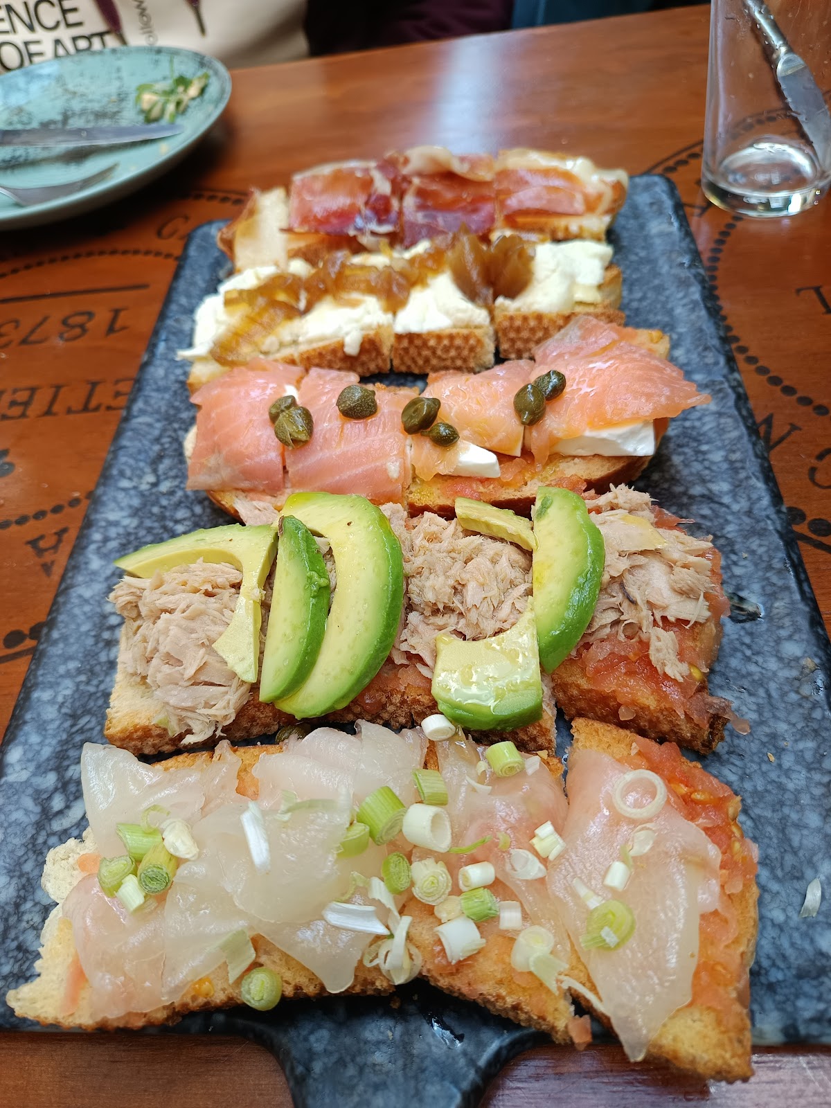 Restaurante Tapería “El Cantón” - Foto 2