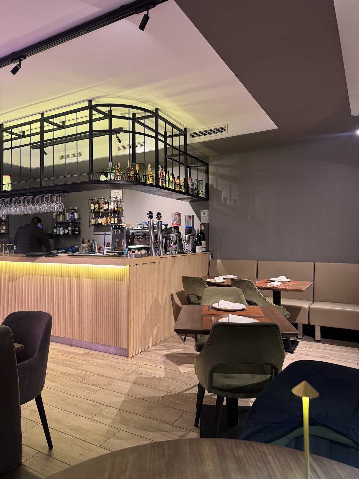 Restaurante CHULENGO (Carnes y vinos) - Foto 5