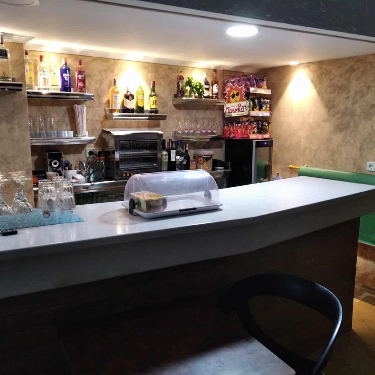 BAR TAPERÍA LA CAÑA DEL DAVI. - Foto 1