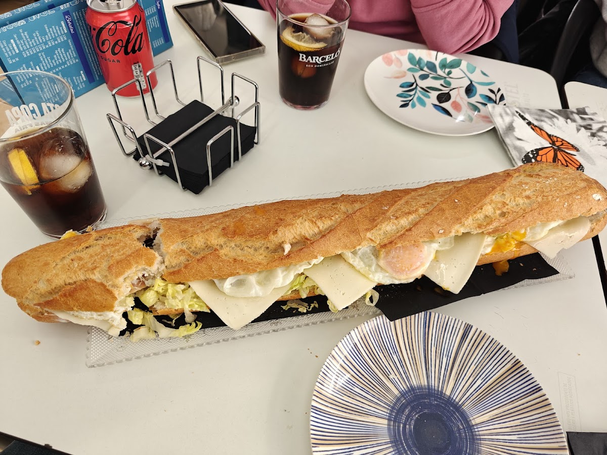 BAR TAPERÍA LA CAÑA DEL DAVI. - Foto 3