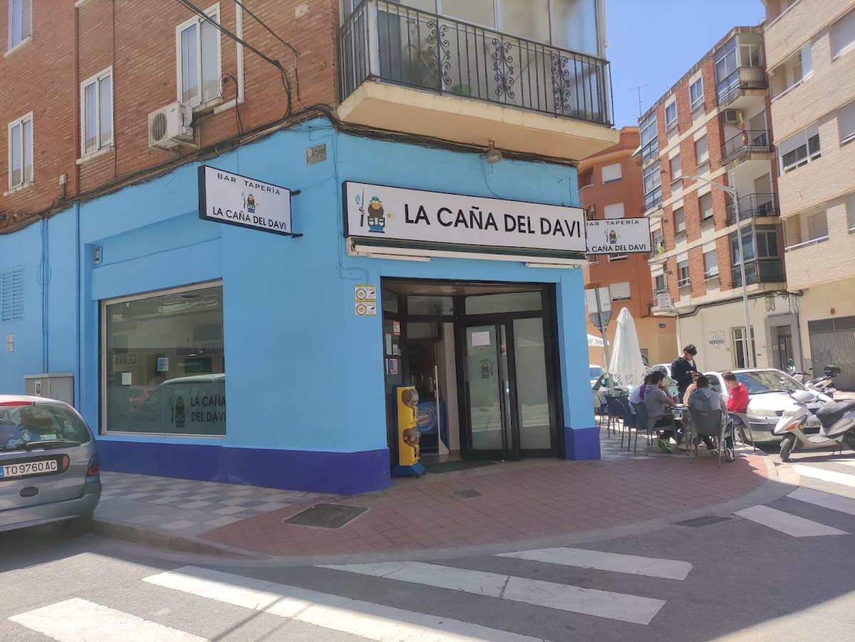 BAR TAPERÍA LA CAÑA DEL DAVI. - Foto 5