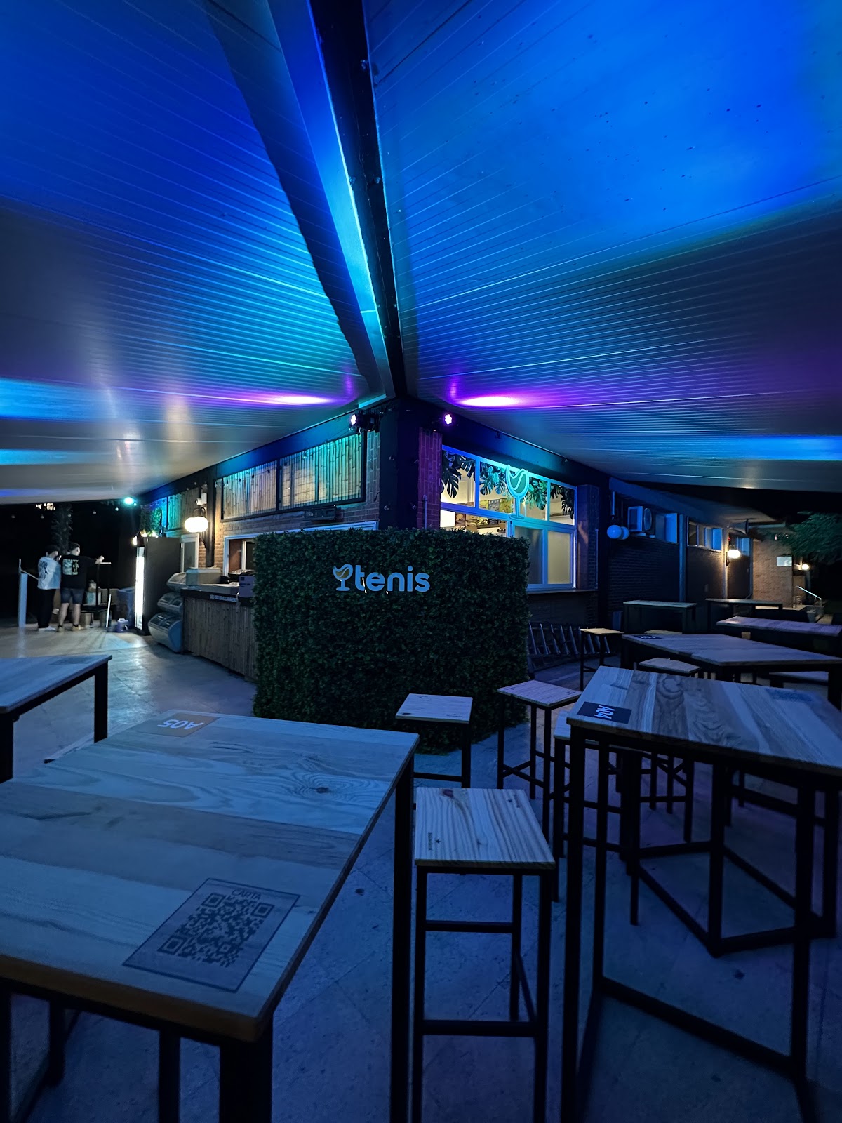 Tenis Lounge Club Huesca - Foto 1