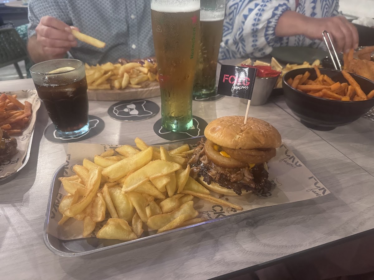 FCKG Famous | Desayunos, Brunch y Hamburgueseria en Benidorm - Foto 2