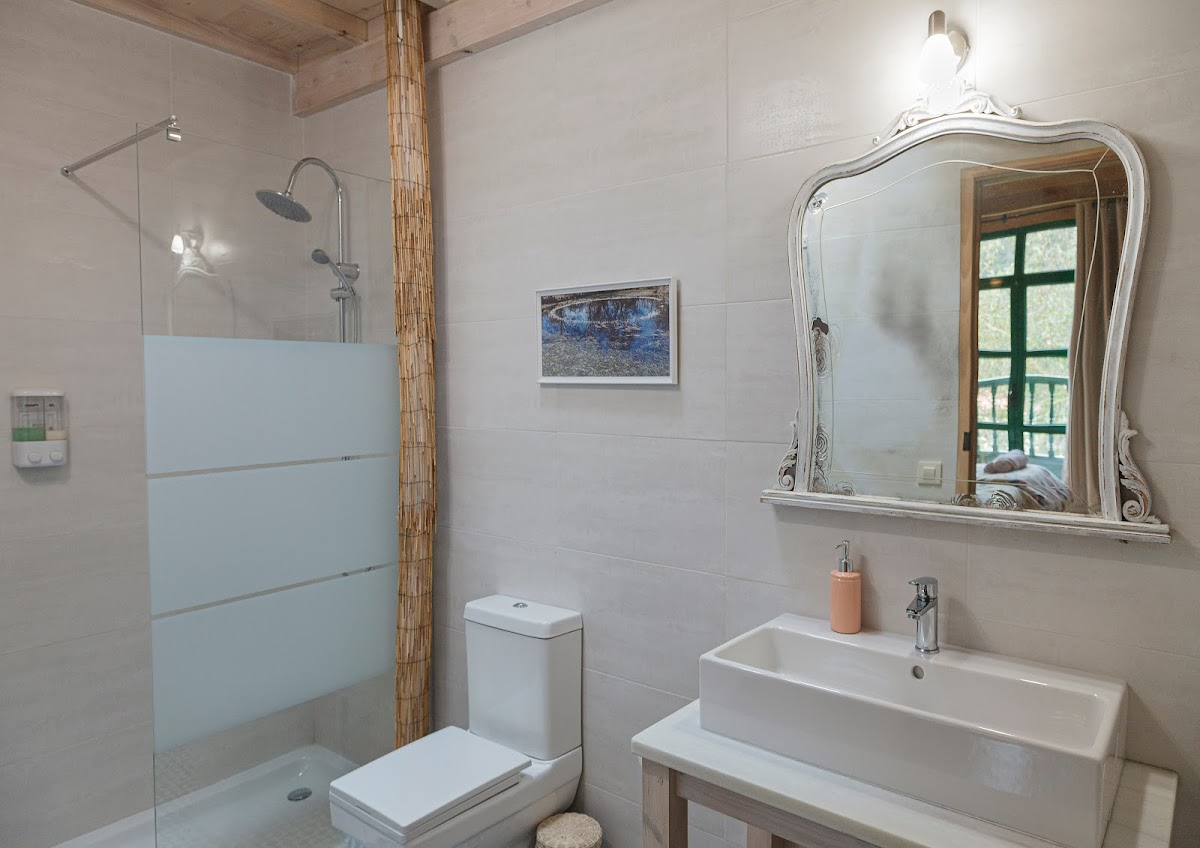 Hostel Rural La Figal de Xugabolos, Casazorrina, Salas - Foto 3