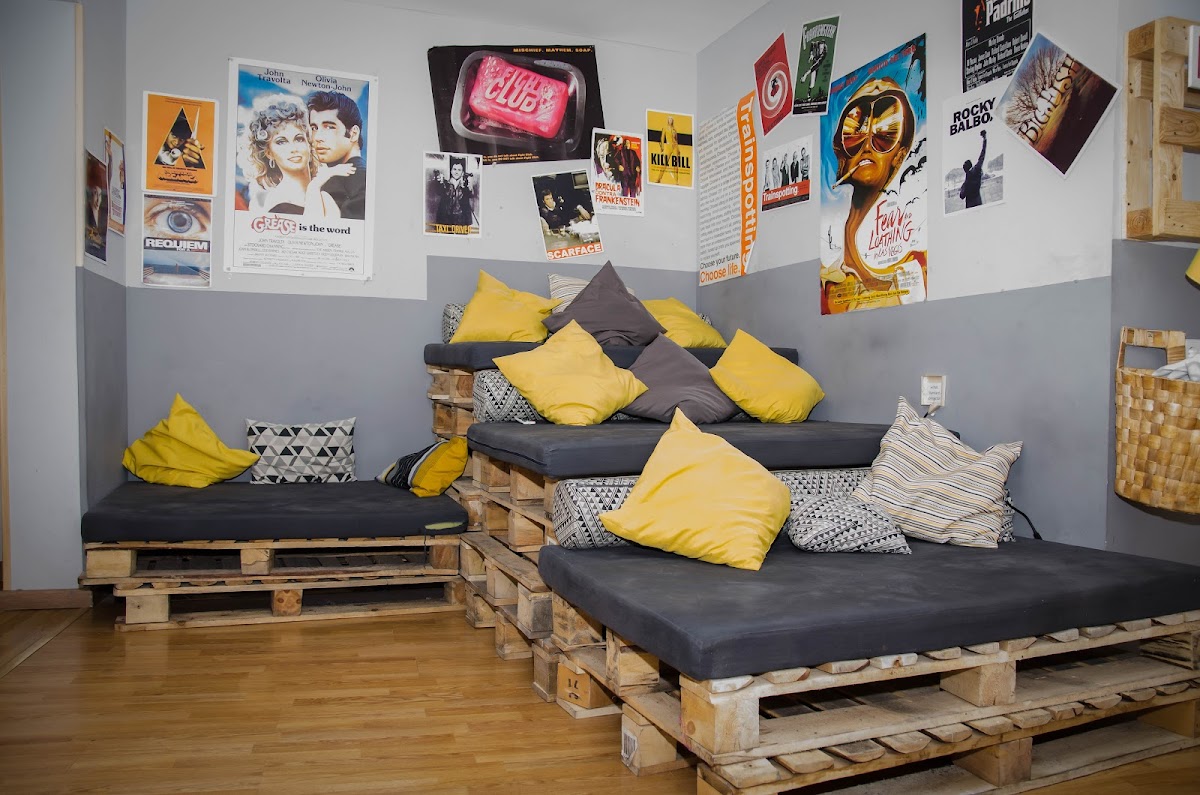 Onefam Sungate Hostal Madrid - Foto 4