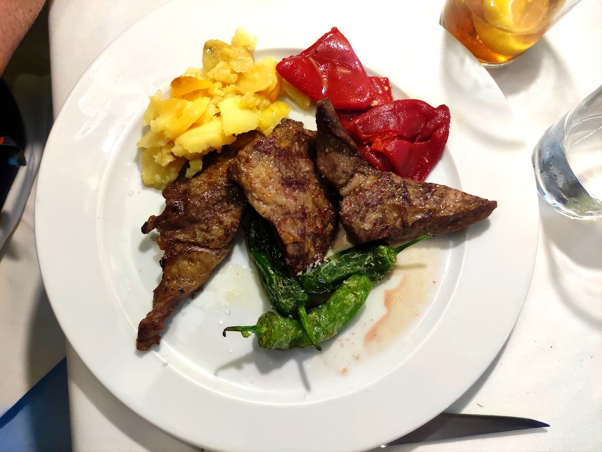 Restaurante La Cueva del Chato - Foto 3